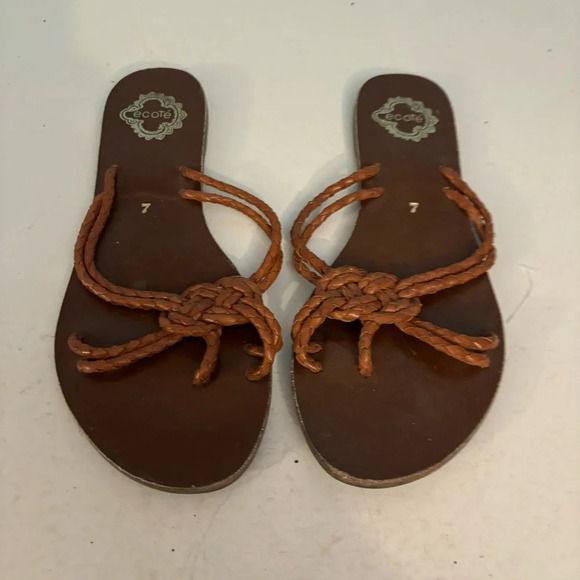 🛍️3/$30 Ecoté women’s braided strappy‎ sandal in size  7 - Picture 2 of 9